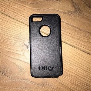 iPhone 4 OtterBox Case
